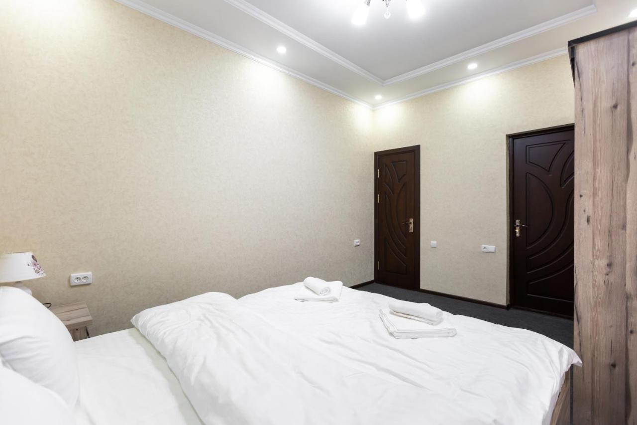 Light Hotel Ташкент Екстериор снимка