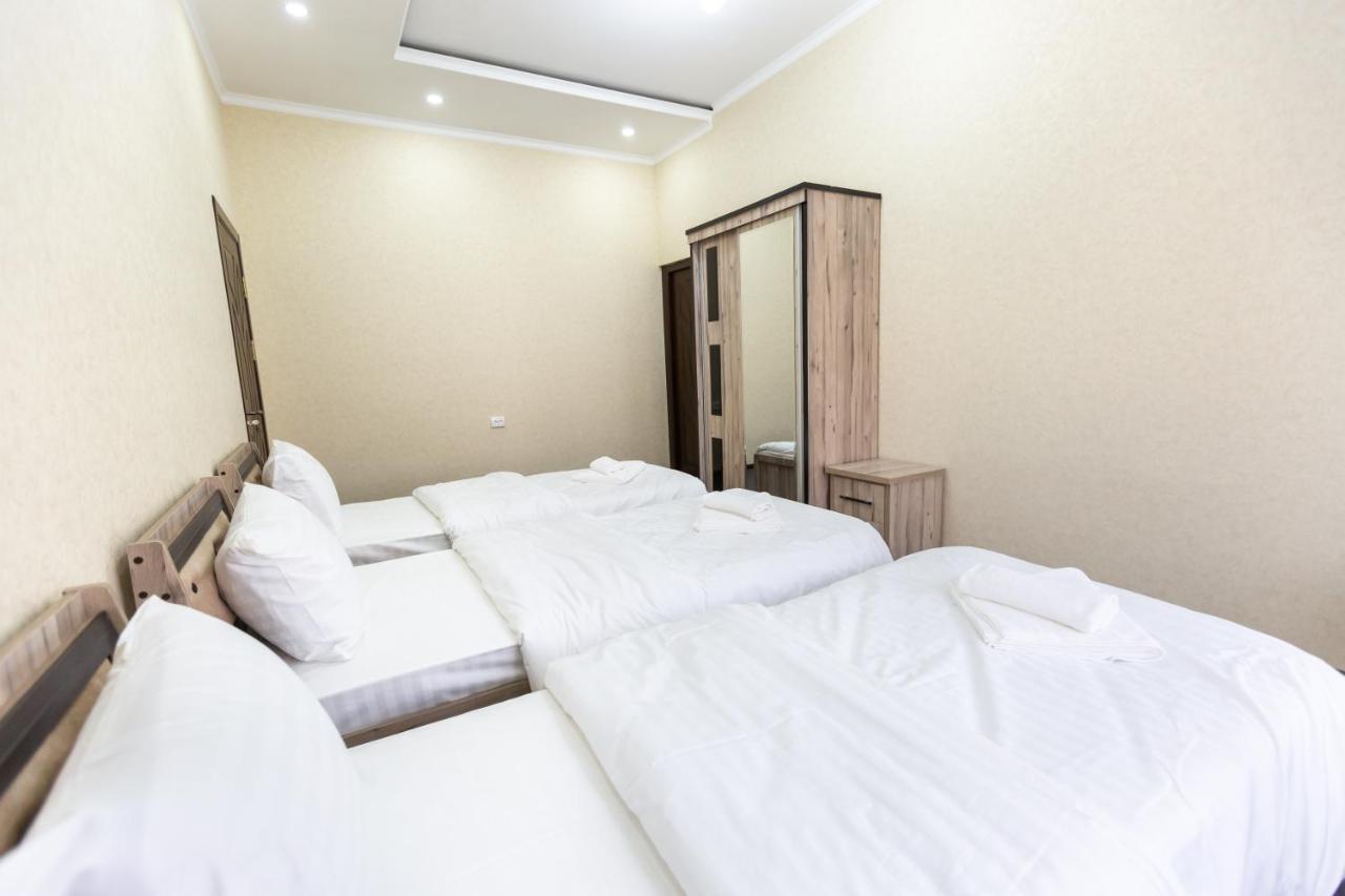 Light Hotel Ташкент Екстериор снимка